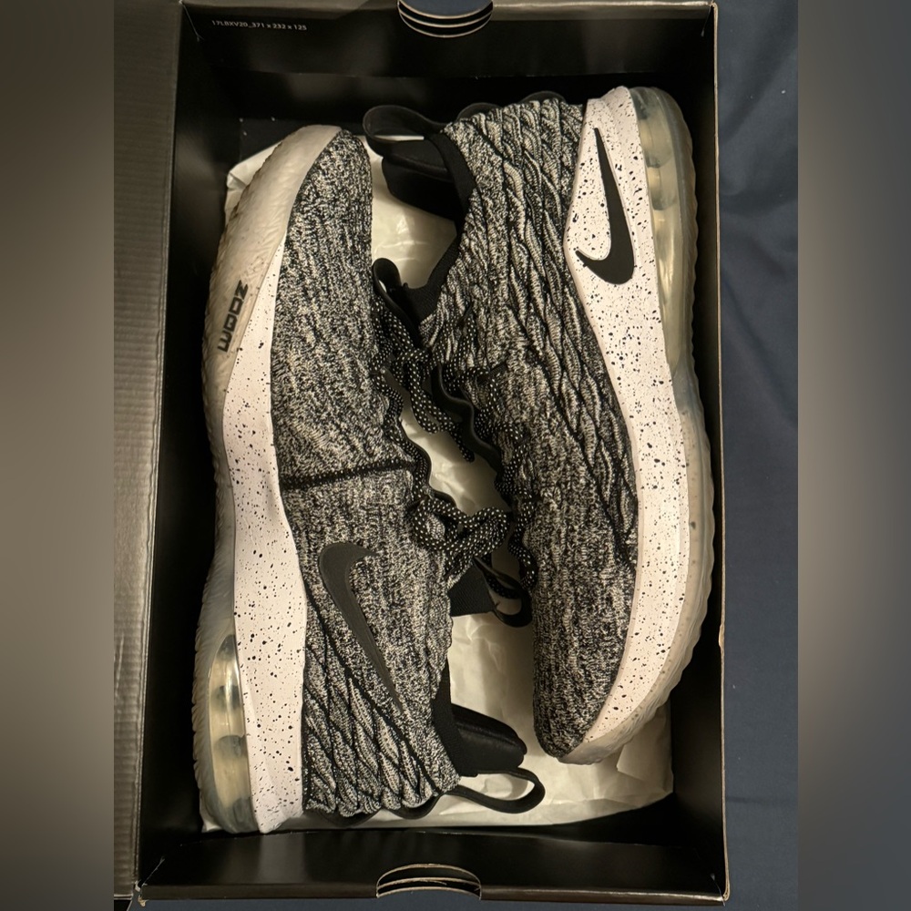 Nike LeBron 15 XV Low Ashes Size 13 with box only worn a couple times